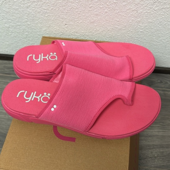 Ryka Made For Women Margo Slide Toe Loop Slide Sandal - Picture 8 of 10